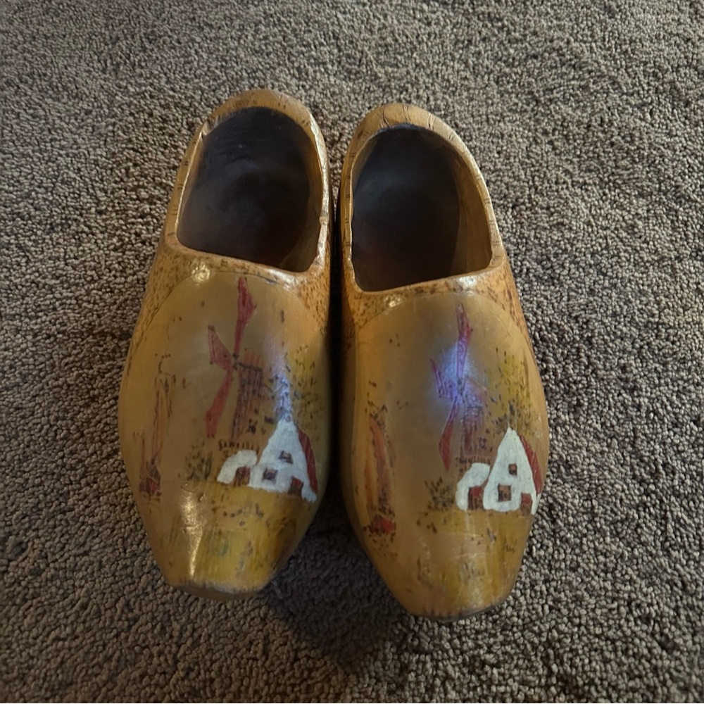 Vtg | Dutch Wooden Clogs